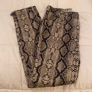 ZARA Woman’s snakeskin stretch pants